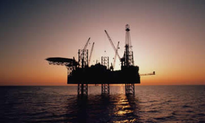 El petróleo operó entre los 92.88 y los 95.10 dólares. (Foto: Photos to go)