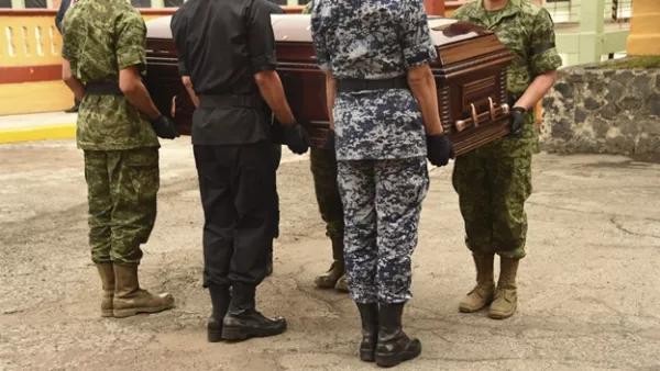 Homenaje a militares