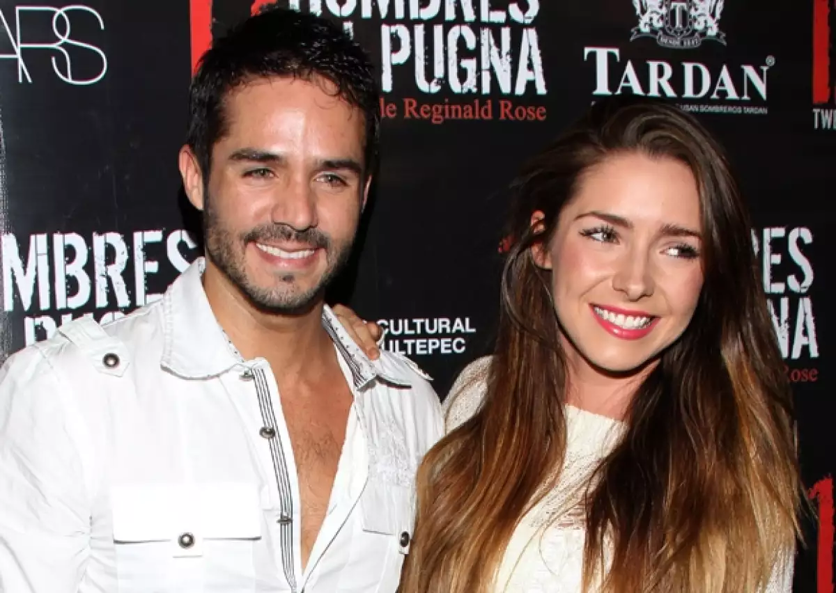 Aunque no querían casarse ni tener hijos, José Ron y Ariadne Díaz parecían ser una muy feliz pareja.
