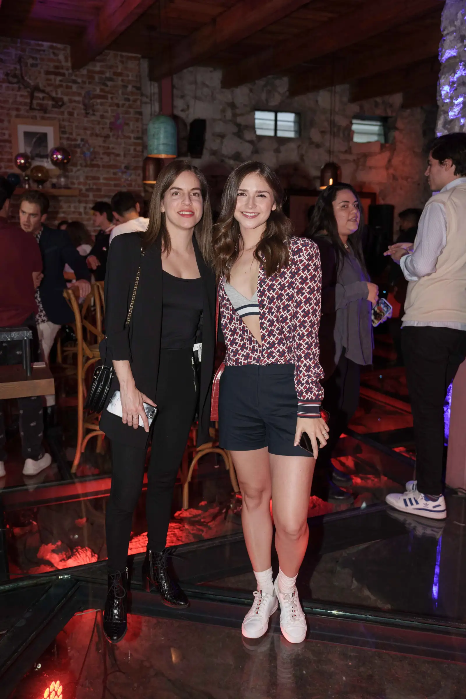280323SHAWNMENDESTETETLA14.jpg