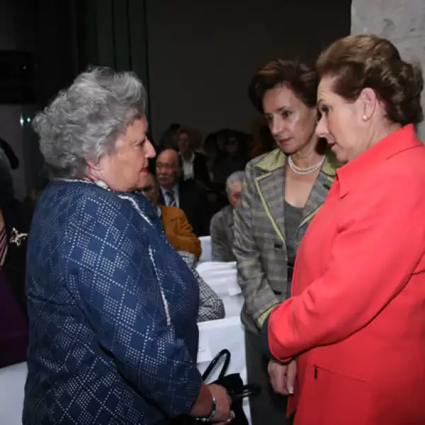 Homenaje a Jacobo Zabludovsky y Leon Davidoff.