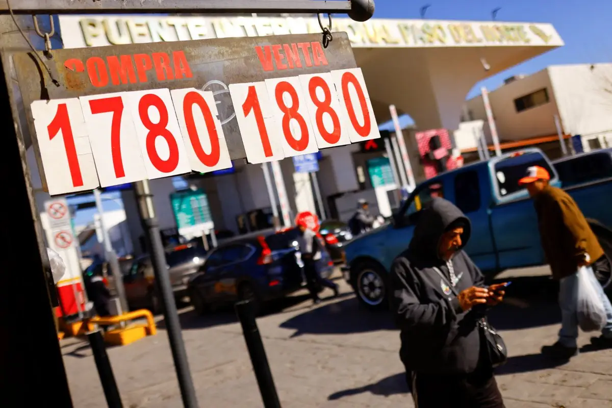 El precio del dólar hoy rompió la barrera de los 18 pesos mexicanos