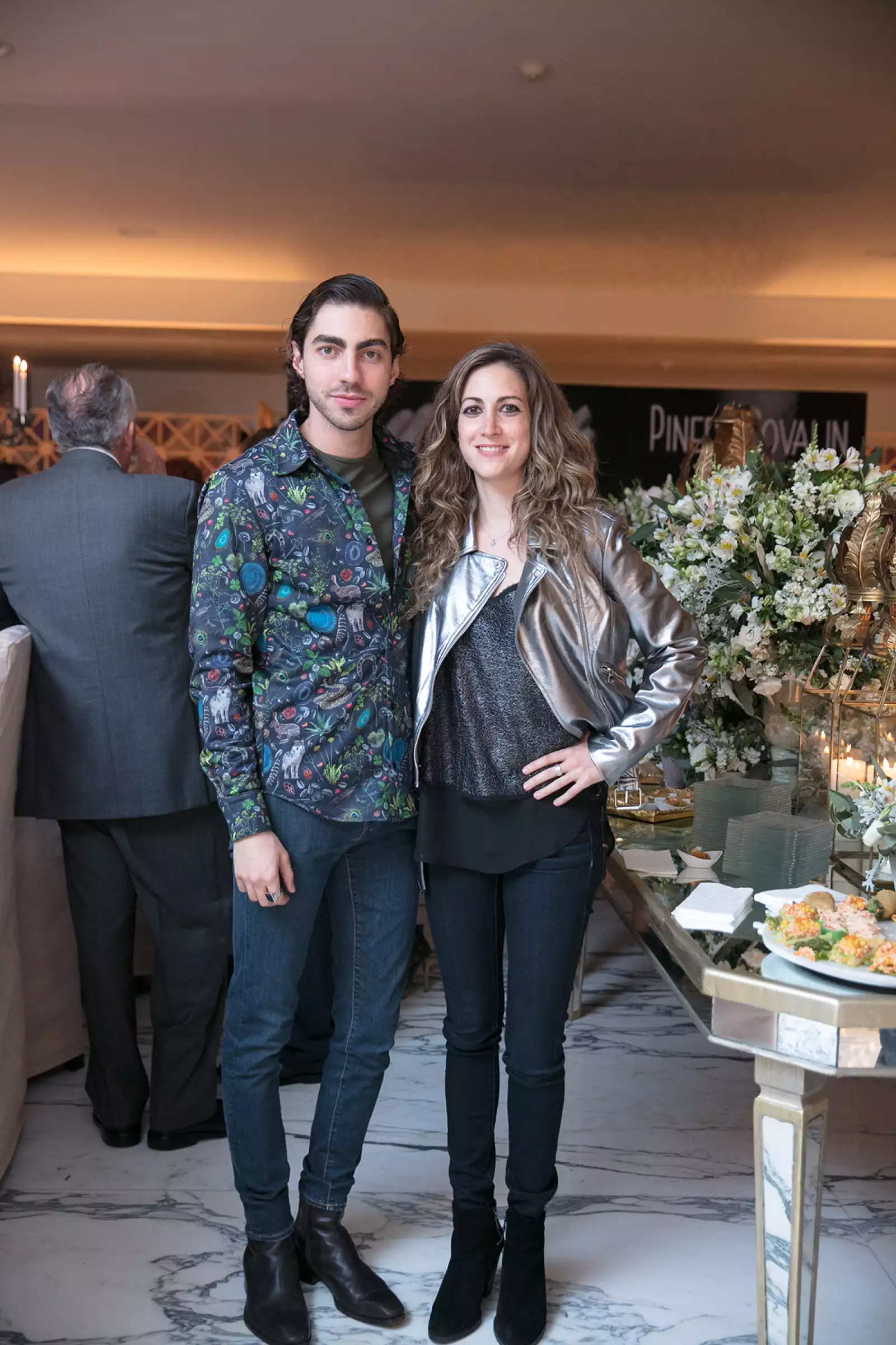 Lanzamiento de las argollas matrimoniales de Pineda Covalín