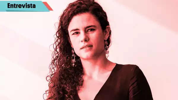 Luisa María Alcalde. STPS