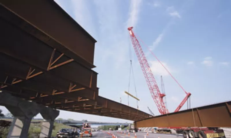 ICA dijo que su estado de contratación cerró en 35,319 mdp en 2011. (Foto: Thinkstock)