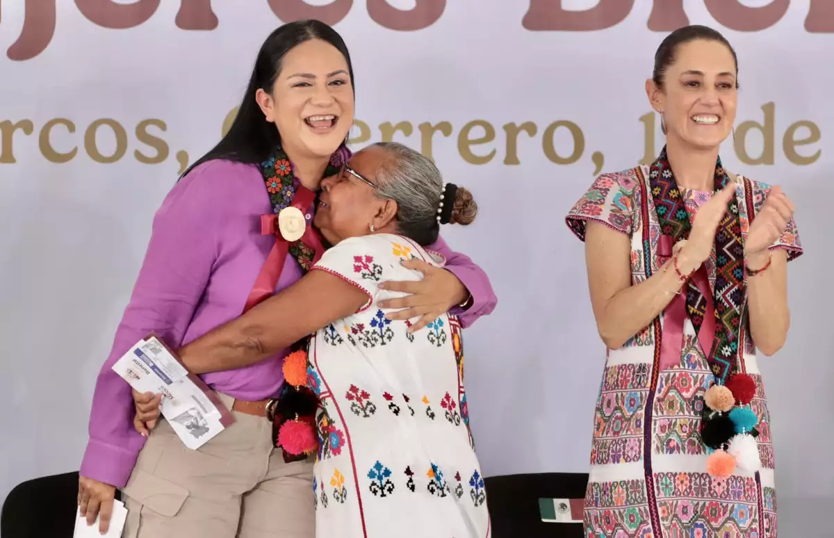 Ariadna Montiel.jpeg