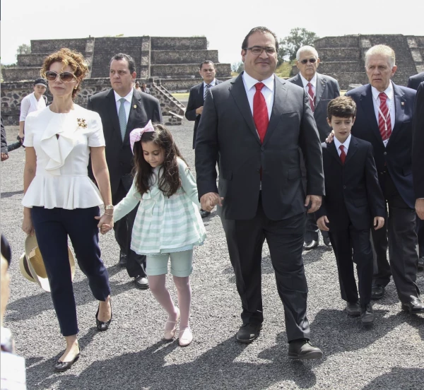 Javier Duarte y Karime Macías