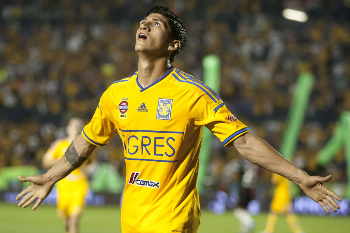 Jugo con Tigres