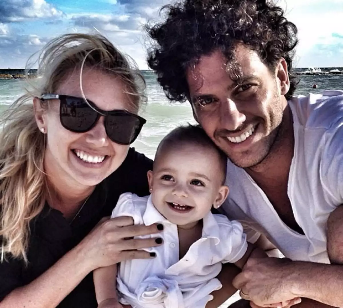 Erick Elías, Penélope y Karla Guindi.