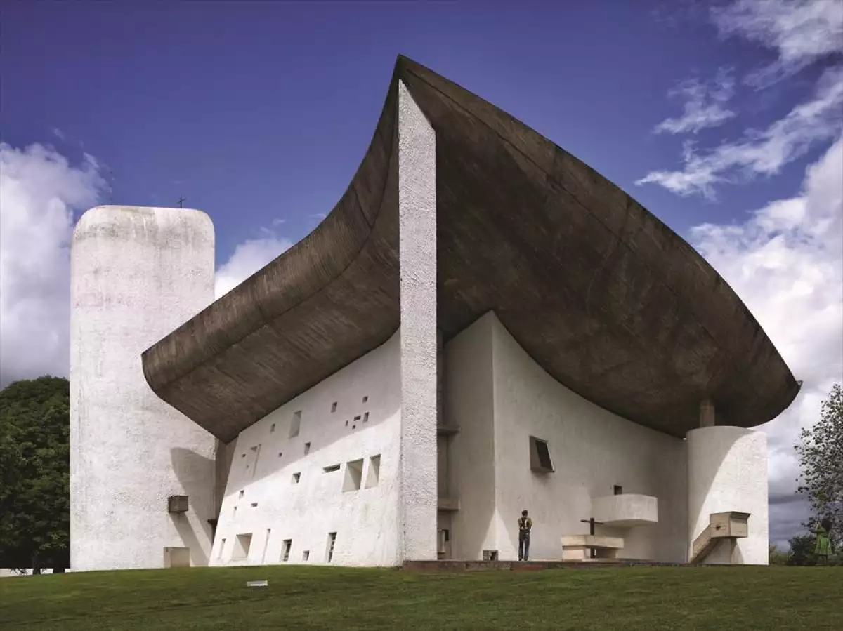 Capilla Notre Dame - Le Corbusier