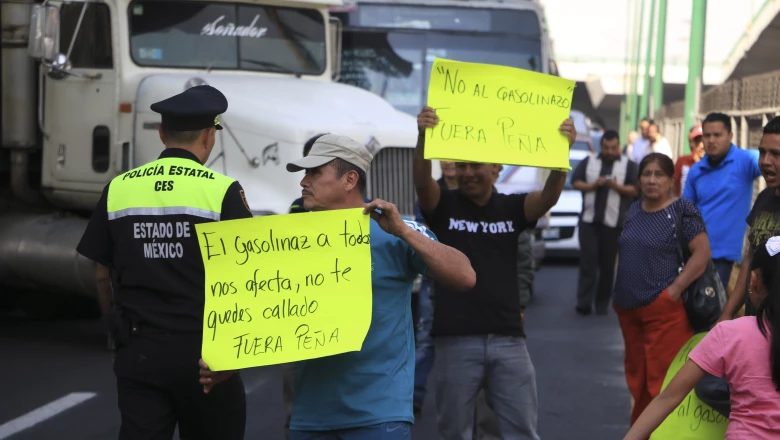Protesta en Periférico