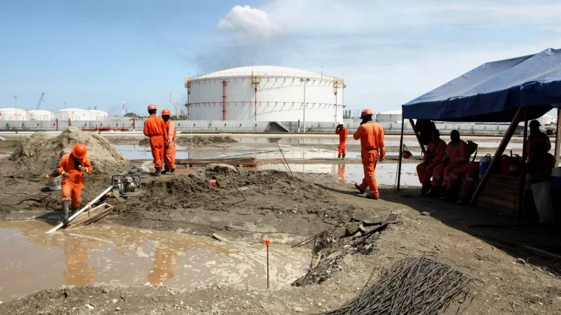 Refinería Dos Bocas producción metas incumplidas