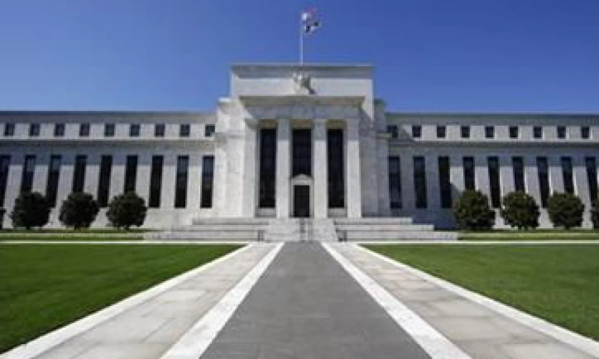 La Reserva Federal no subirá la tasa de los fondos federales antes de 2016, dicen analistas de Goldman Sachs. (Foto: Archivo)