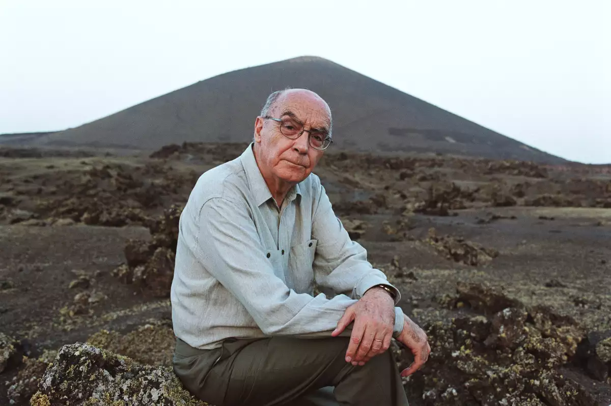 José Saramago