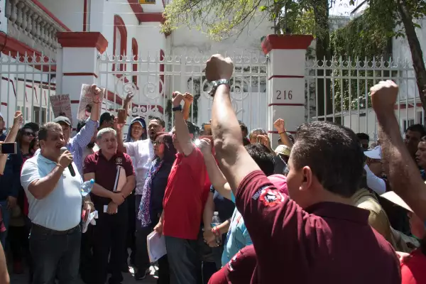Los trabajadores de Cultura fueron atendidos por Leticia Ramírez, quien está designada para ser la jefa de Atención Ciudadana.