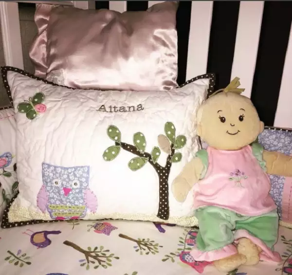 Con esta fotografía y a su manera, Aitana "felicitó" a su papá en su día.