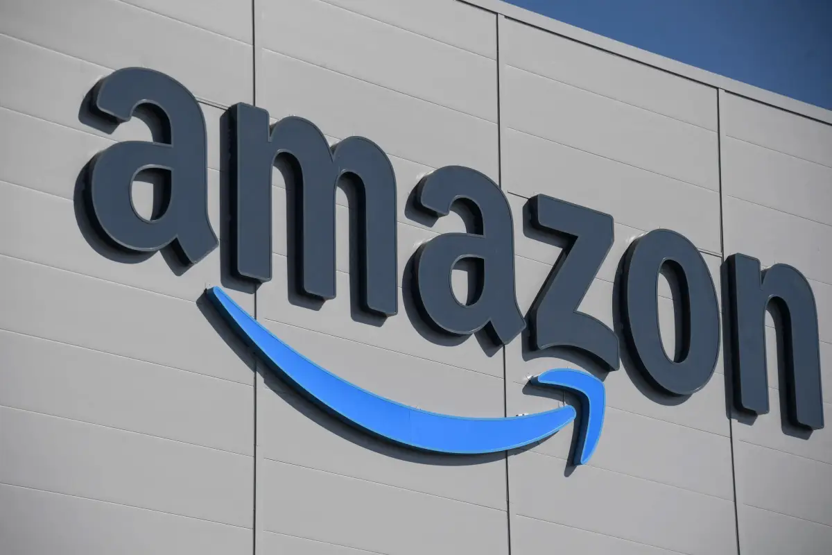 los recortes continúan en Amazon, y despedirá a 18,000 empleados