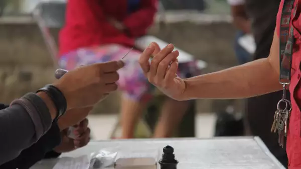 Oaxaca, Chihuahua, Durango, Sinaloa, Quintana Roo, Veracruz, Tlaxcala, Puebla, entre los estados que eligieron gobernador.