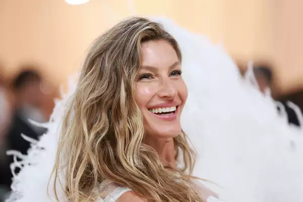 La supermodelo brasileña Gisele Bündchen en la Met Gala