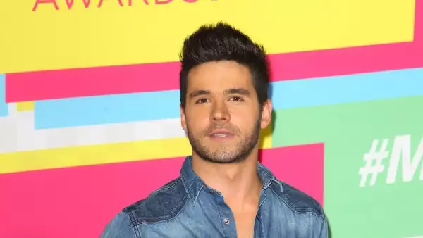 Alfombra roja de los MTV Millennial Awards 2015 en el Auditorio Pepsi Center de la Ciudad de Mexico.