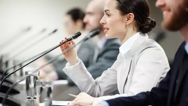 Mujer - economista- género - igualdad - musas