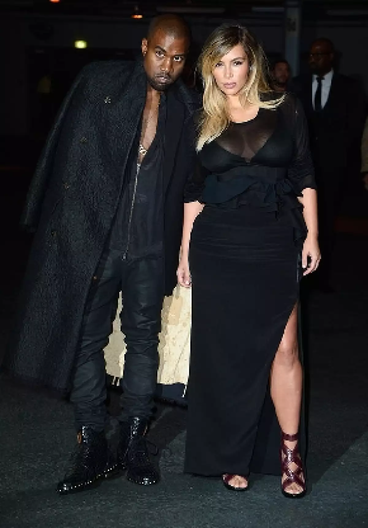 Entre los preparativos que estaría gestionando el rapero para su boda con Kim Kardashian, destaca el espectáculo de fuegos artificiales que iluminará la famosa torre.