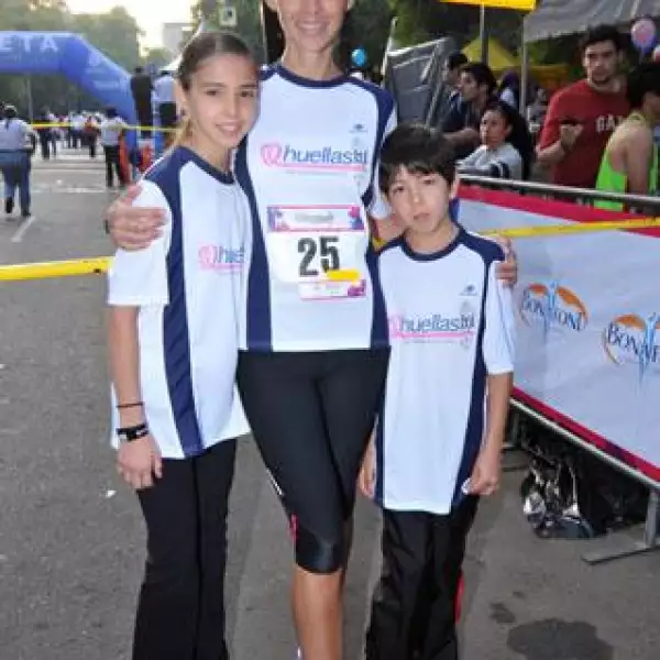 María,Celina del Villar y Mateo