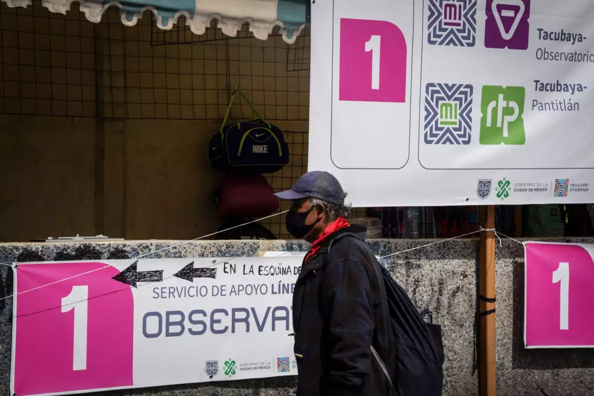 El secretario de Movilidad, Andrés Lajous Loaeza, informó que ante la reapertura de la Línea 1 del Metro, este lunes el servicio de apoyo con autobuses seguirá con ajustes. 
