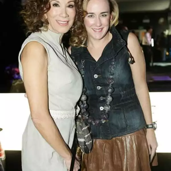 Beatriz Calles,Tania Odabachián