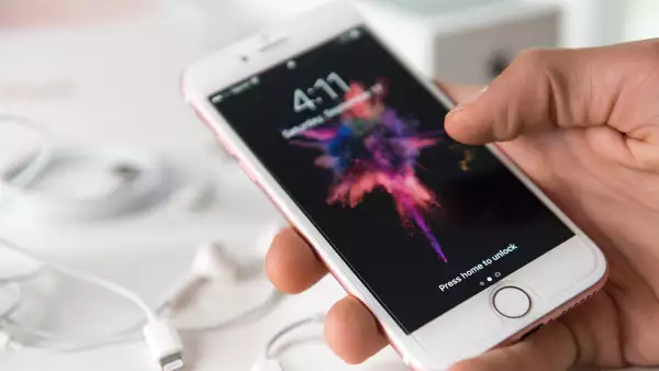 iPhone 7