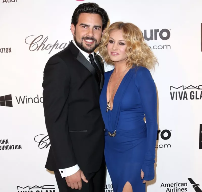 El cantante no mencionó a su pareja Paulina Rubio, pero no es la primera vez que la pareja comunica ante los medios el deseo de convertirse en padres.