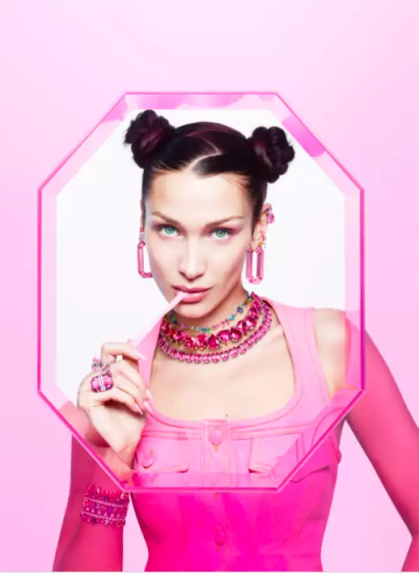 bella-swarovski.png
