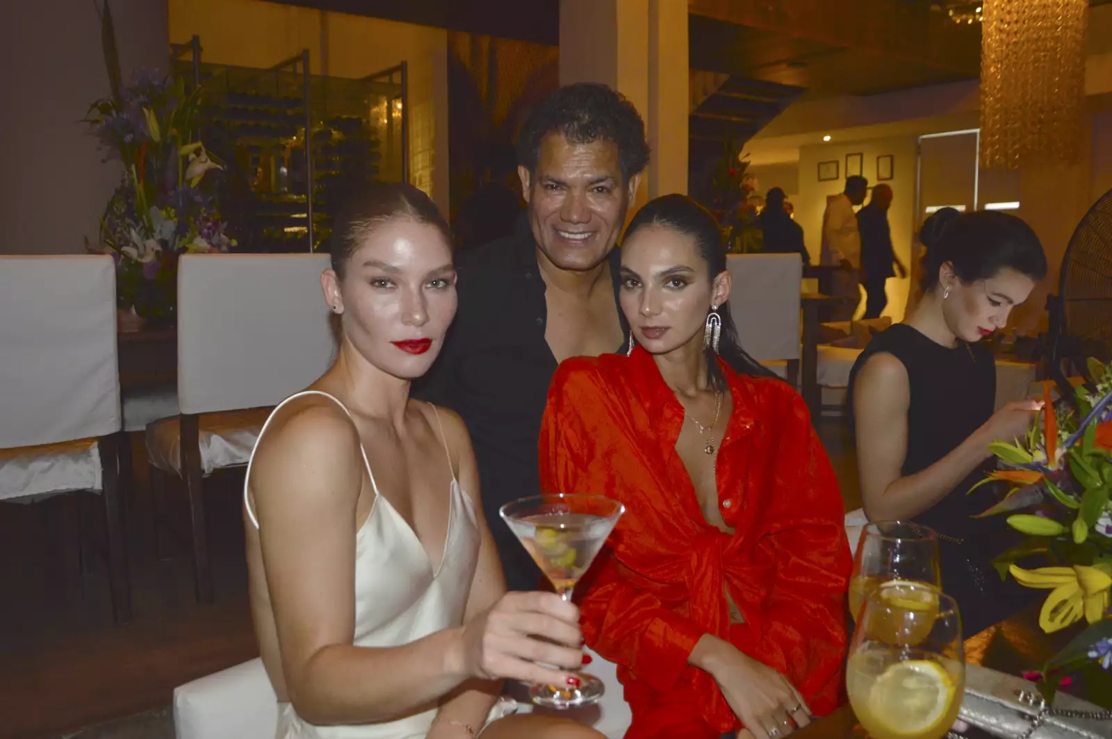 Tatiane Reis, Chepe y Mara Novaes