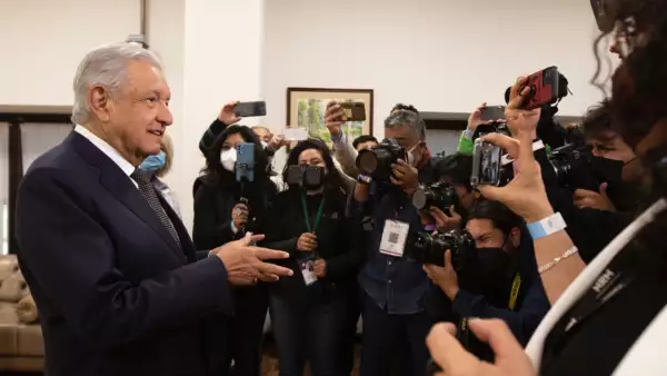 amlo en palacio5.jpeg