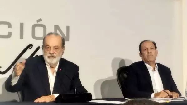 Slim-conferencia-tv-paga