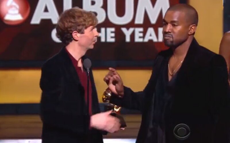 kanye tomó el escenario para interrumpir a Beck.