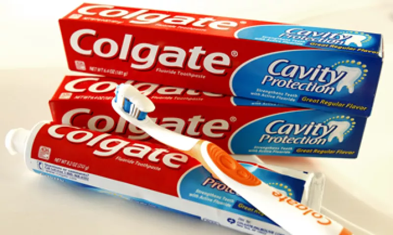 Colgate piensa recortar su fuerza laboral en cerca del 6%. (Foto: AP)