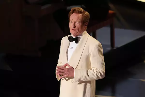 conan obrien premiación .png