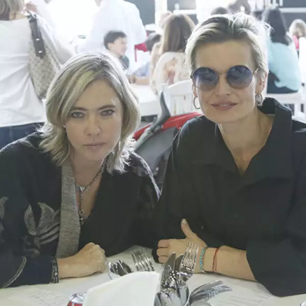 Alejandra Henaro y Luisa Sáenz