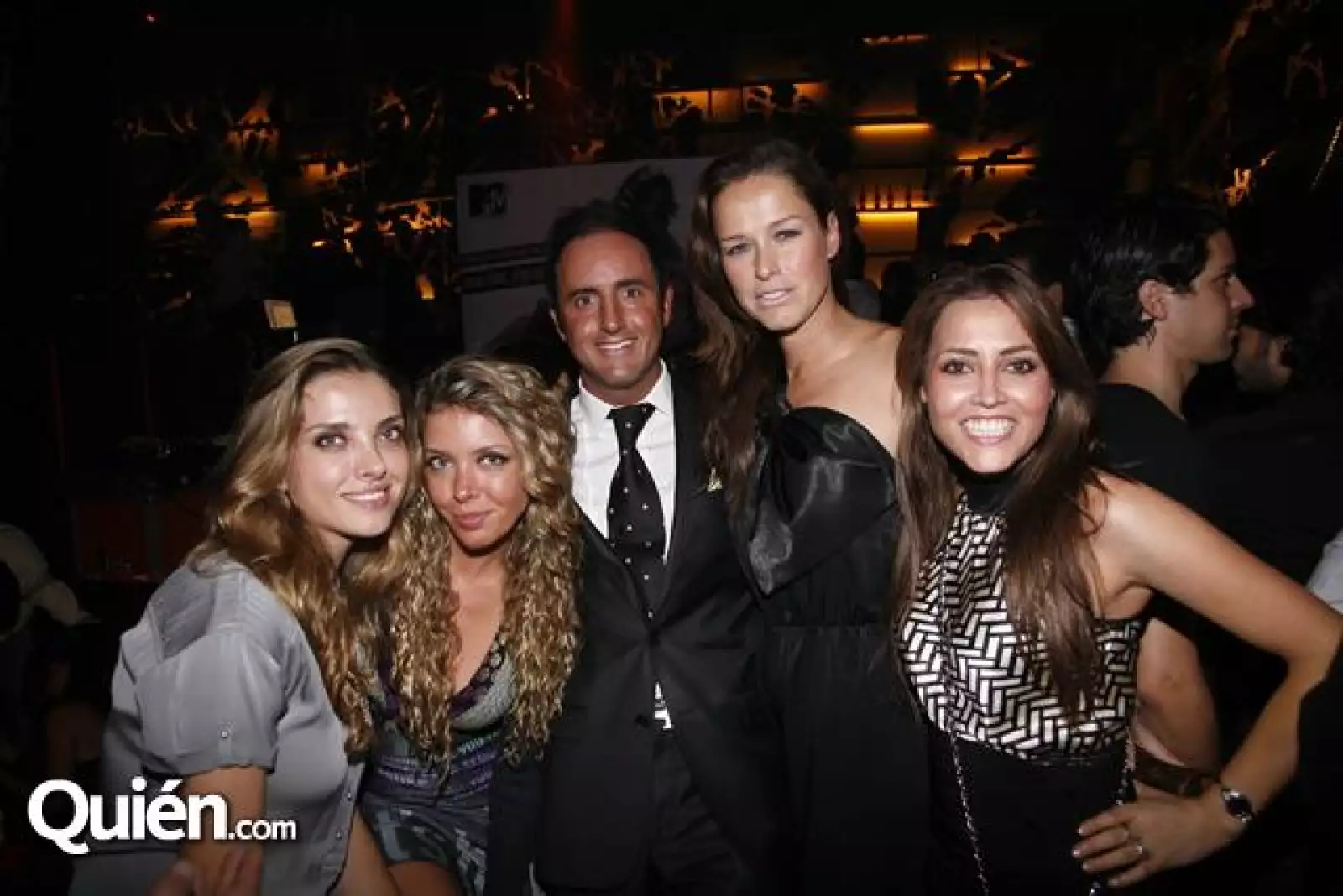 Liz Garza,Marisol Garza,Beto Moheno,Xuxu,Leticia Stahl