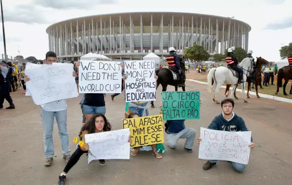 Durante el partido de la Copa Confederaciones de la FIFA Brasil 2013 Grupo A entre Brasil y Japón en el Estadio Nacional el 15 de junio de 2013 en Brasilia, Brasil.