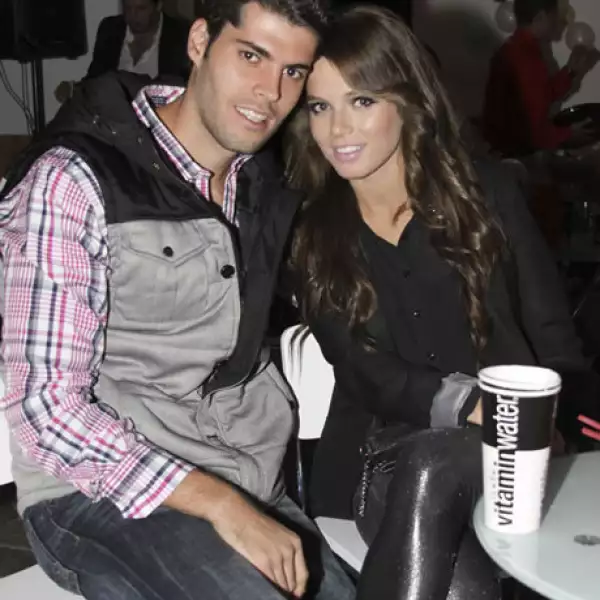 Erick Sandoval y Estefanía Sánchez