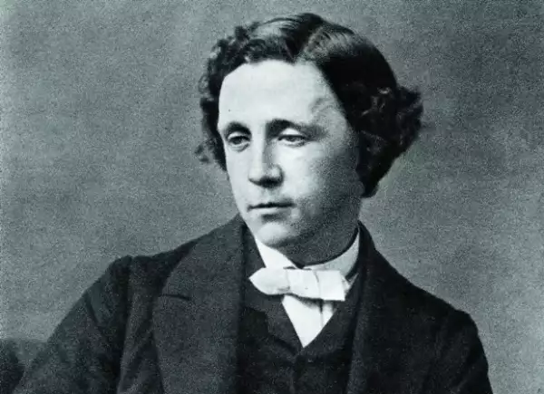 Lewis Carroll conoció al padre de Alicia, Henry Liddell, cuando trabajaban como maestros en el colegio Christ Church.
