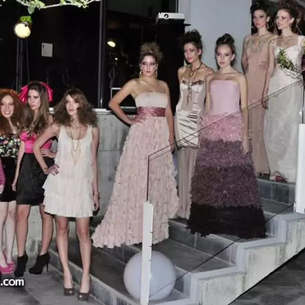 Pasarela a Beneficio de la Cruz Rosa