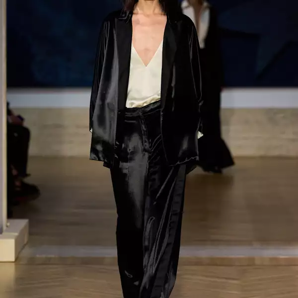 Fendi HC F26 015.jpg