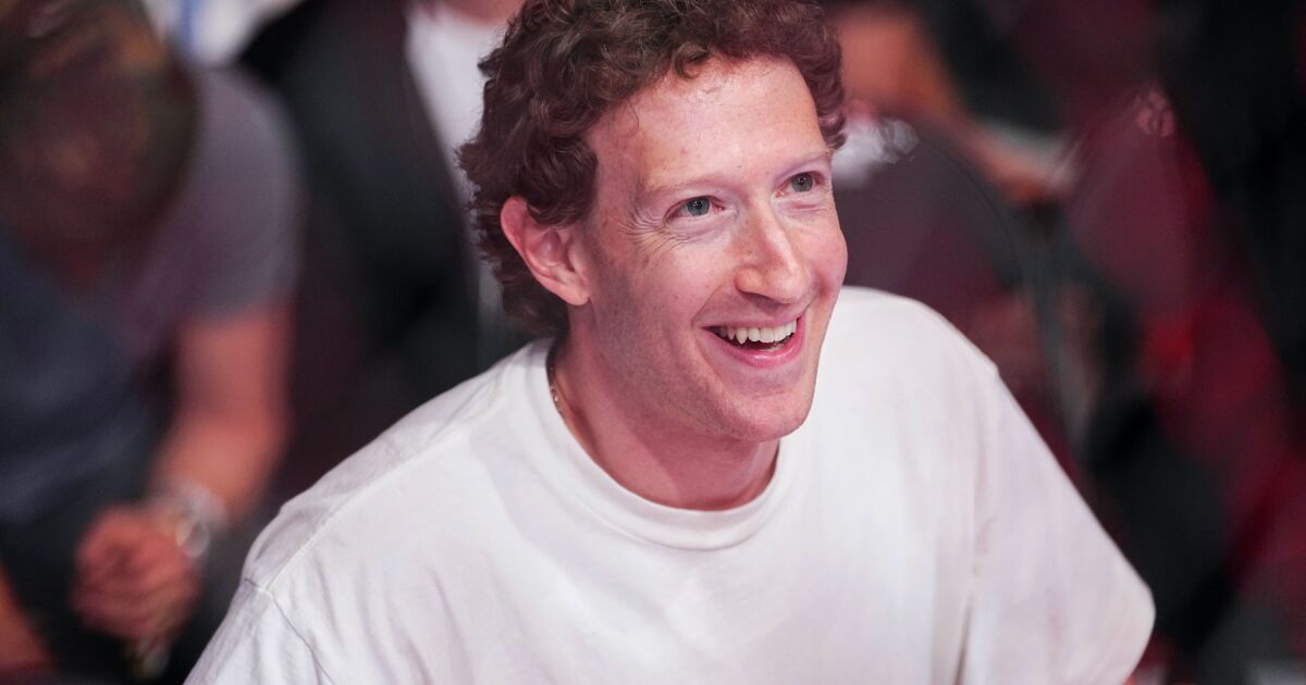 ¿Miedo a los despidos? Zuckerberg usará una IA para enfrentar las reuniones difíciles con sus empleados

De acuerdo con un reporte del Financial Times, el CEO de Meta busca que cualquier empleado de su compañía pueda interactuar con él en tiempo real.