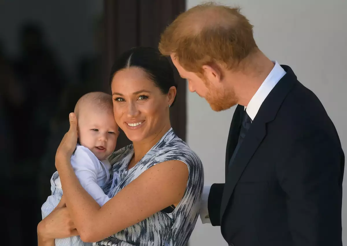 Archie Harrison, Meghan Markle y el príncipe Harry