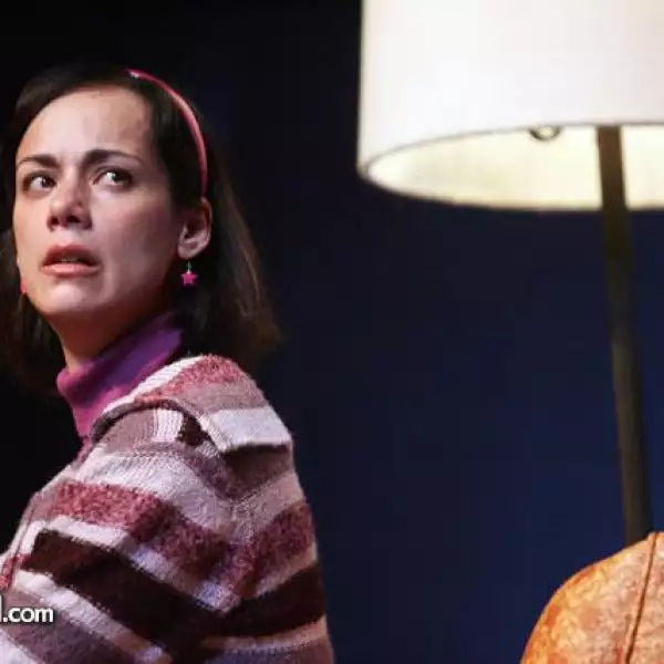 Escenas de la obra Casi un Pueblo