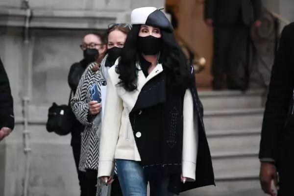 Cher out and about, London, UK - 09 Dec 2020