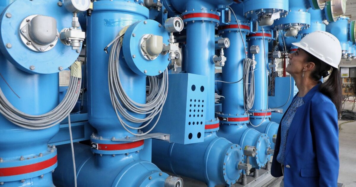 Claudia Sheinbaum'un enerji planının AMLO'nunkinden farkı nedir?